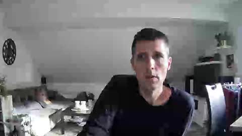 Snapshot of schnuckigeil chatting on 10.30.25 Dildomen online show from 10.30.25