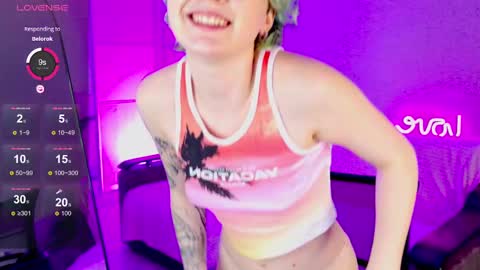 Snapshot of school_love chatting on 01.27.25 Rina online show from 01.27.25