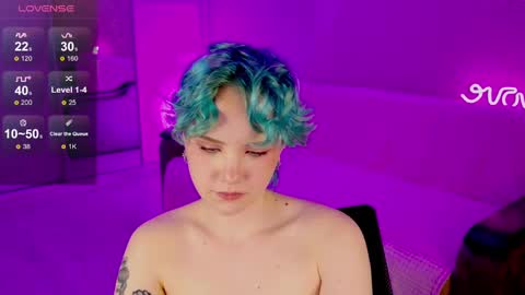 Snapshot of school_love chatting on 02.13.25 Rina online show from 02.13.25