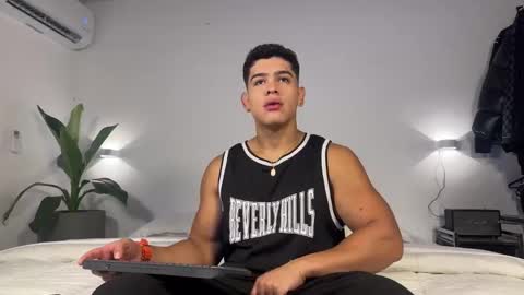 Andrew Flintt online show from 11.21.25