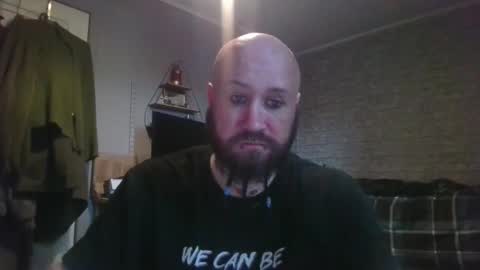 Snapshot of scottish_alien chatting on 04.05.26 Richard James online show from 04.05.26