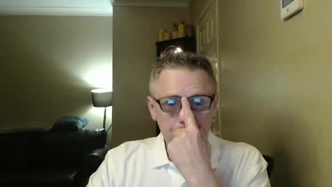 Snapshot of scottsman214 chatting on 12.20.24 James online show from 12.20.24