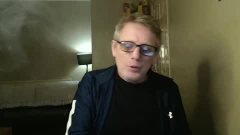 Snapshot of scottsman214 chatting on 02.16.25 James online show from 02.16.25