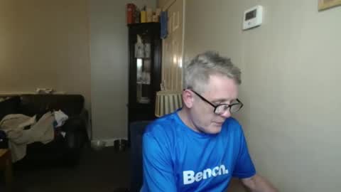 Snapshot of scottsman214 chatting on 10.23.25 James online show from 10.23.25