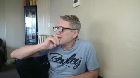 Snapshot of scottsman214 chatting on 11.09.25 James online show from 11.09.25