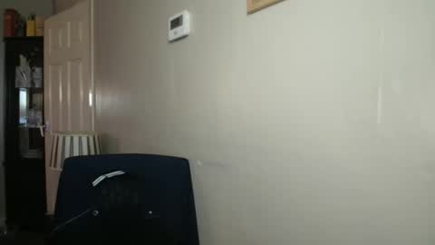 Snapshot of scottsman214 chatting on 11.12.25 James online show from 11.12.25