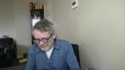 Snapshot of scottsman214 chatting on 11.18.25 James online show from 11.18.25