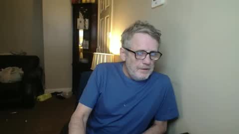 Snapshot of scottsman214 chatting on 11.27.25 James online show from 11.27.25