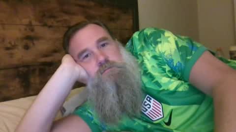 Snapshot of scottybobbit chatting on 06.20.26 Scott online show from 06.20.26