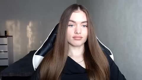 Snapshot of scratc_h chatting on 11.02.25 scratc_h online show from 11.02.25