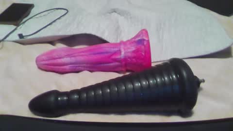 SDBeachfreaks online show from 12.18.25