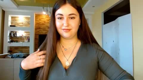 Elizabeth  online show from 10.17.25