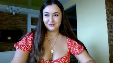 Elizabeth  online show from 11.22.25