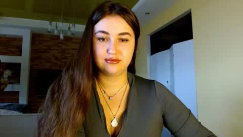 Elizabeth  online show from 11.25.25