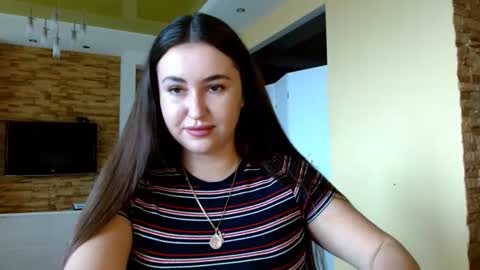 Elizabeth  online show from 03.17.26