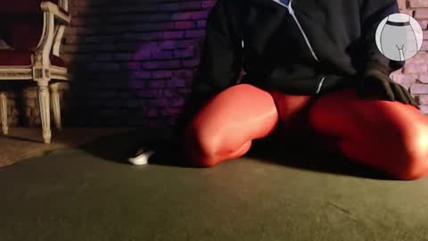 seamlessly online show from 11.04.25