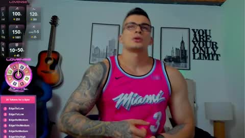 Snapshot of sean_carrera69 chatting on 12.13.24 Sean Carrera online show from 12.13.24