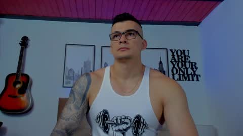 Snapshot of sean_carrera69 chatting on 12.31.24 Sean Carrera online show from 12.31.24