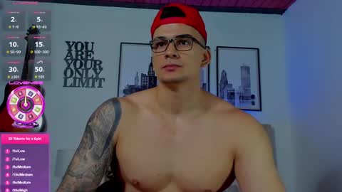 Snapshot of sean_carrera69 chatting on 02.21.25 Sean Carrera online show from 02.21.25