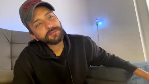 Snapshot of seanpablosanz chatting on 09.17.25 Sean pablo Sanz online show from 09.17.25
