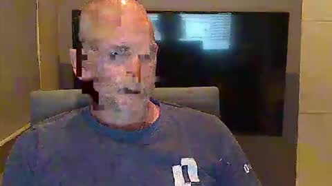 Snapshot of seargents chatting on 12.05.25 seargents online show from 12.05.25