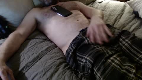 Snapshot of seattlemanwhore chatting on 02.01.25 Seattlemanwhore online show from 02.01.25