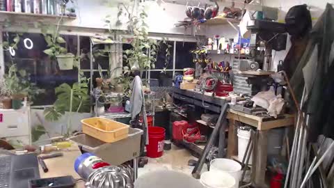 Snapshot of seattlemanwhore chatting on 12.17.25 Seattlemanwhore online show from 12.17.25