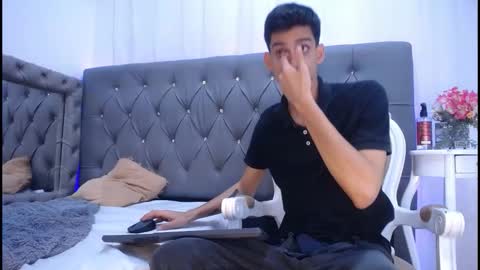 sebalexis7 online show from 11.11.25