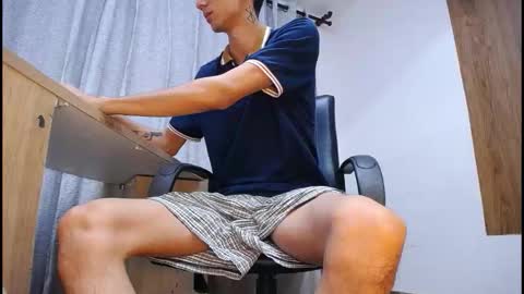 sebalexis7 online show from 11.28.25