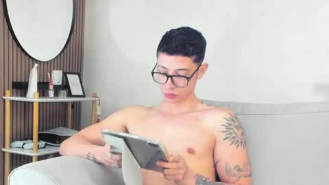 SEBASTIAN online show from 04.22.26