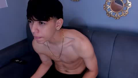 sebas_pretty7 online show from 11.12.25