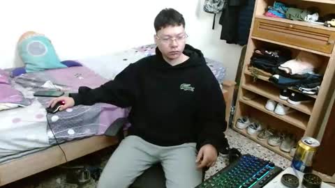 Snapshot of sebasslops chatting on 01.27.25 Sebas online show from 01.27.25