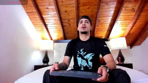 Sebastian Berne online show from 10.26.25