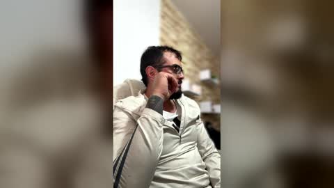 Snapshot of sebastian_ferreira chatting on 01.08.26 sebastian_ferreira online show from 01.08.26