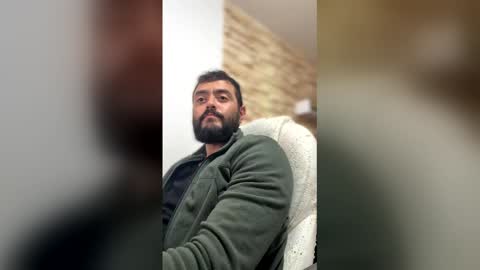 Snapshot of sebastian_ferreira chatting on 01.15.26 sebastian_ferreira online show from 01.15.26