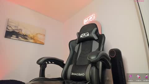 Lucian Sinclair online show from 12.27.24