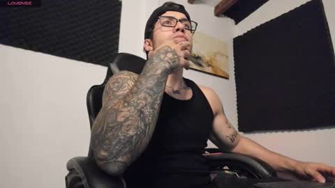 Lucian Sinclair online show from 03.04.26