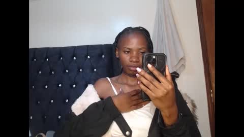 sebatrishaa online show from 11.02.25