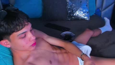 Snapshot of sebax_00 chatting on 03.13.26 Sebastian online show from 03.13.26