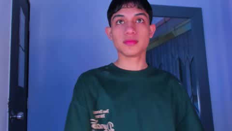 Snapshot of sebax_00 chatting on 03.18.26 Sebastian online show from 03.18.26