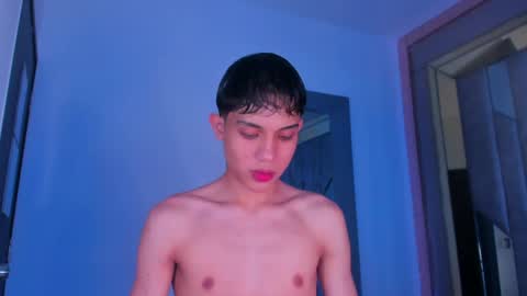 Snapshot of sebax_00 chatting on 03.22.26 Sebastian online show from 03.22.26