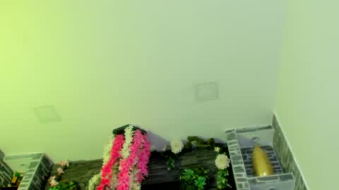 Snapshot of sebax_00 chatting on 04.16.26 Sebastian online show from 04.16.26