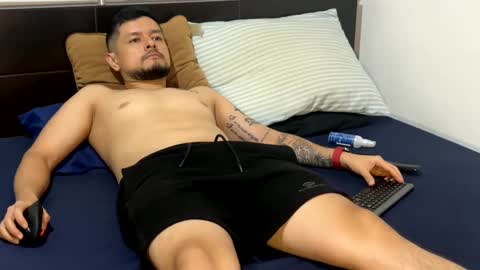 sebaz044 online show from 11.24.25