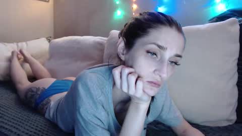 Anna online show from 12.05.25