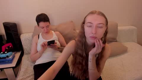 Amanda and  pair in a real life we love each other but can play with you online show from 02.13.25