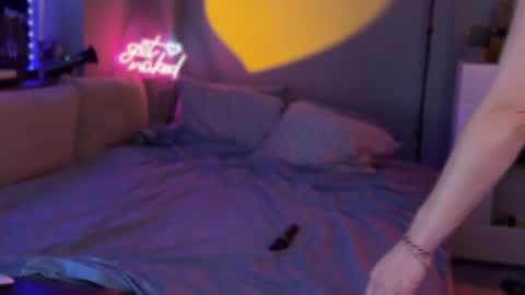 Secret Lovers online show from 04.10.26