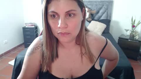 Secret Bella online show from 06.04.26