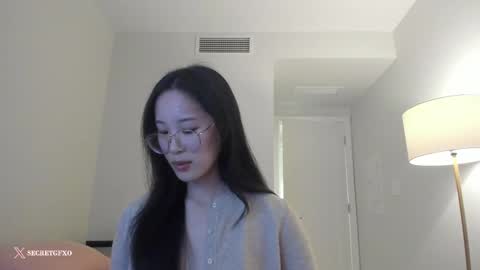 Snapshot of secretgirlfriendxo chatting on 03.01.25 Angela online show from 03.01.25