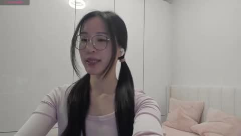 Angela online show from 11.30.25