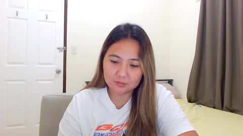 Snapshot of secretlover010101 chatting on 12.11.24 MILAN online show from 12.11.24